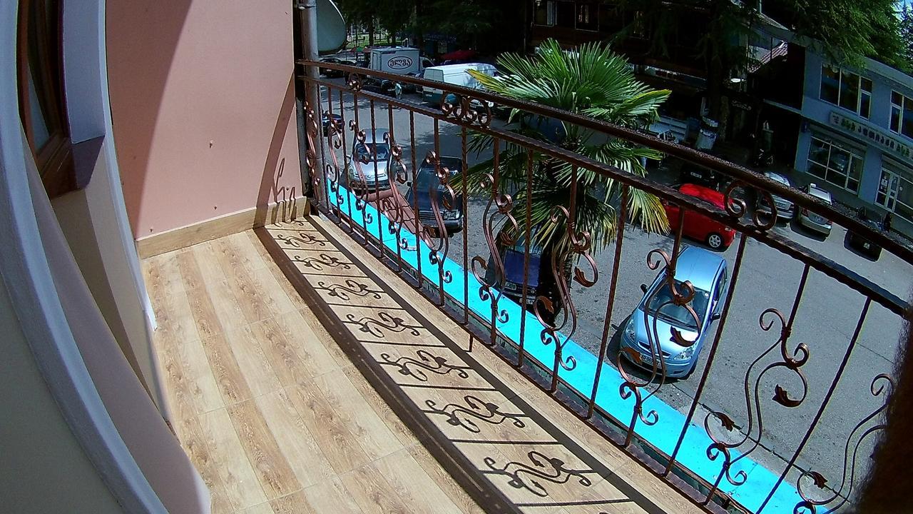 Canyon Hotel Khidi Екстериор снимка