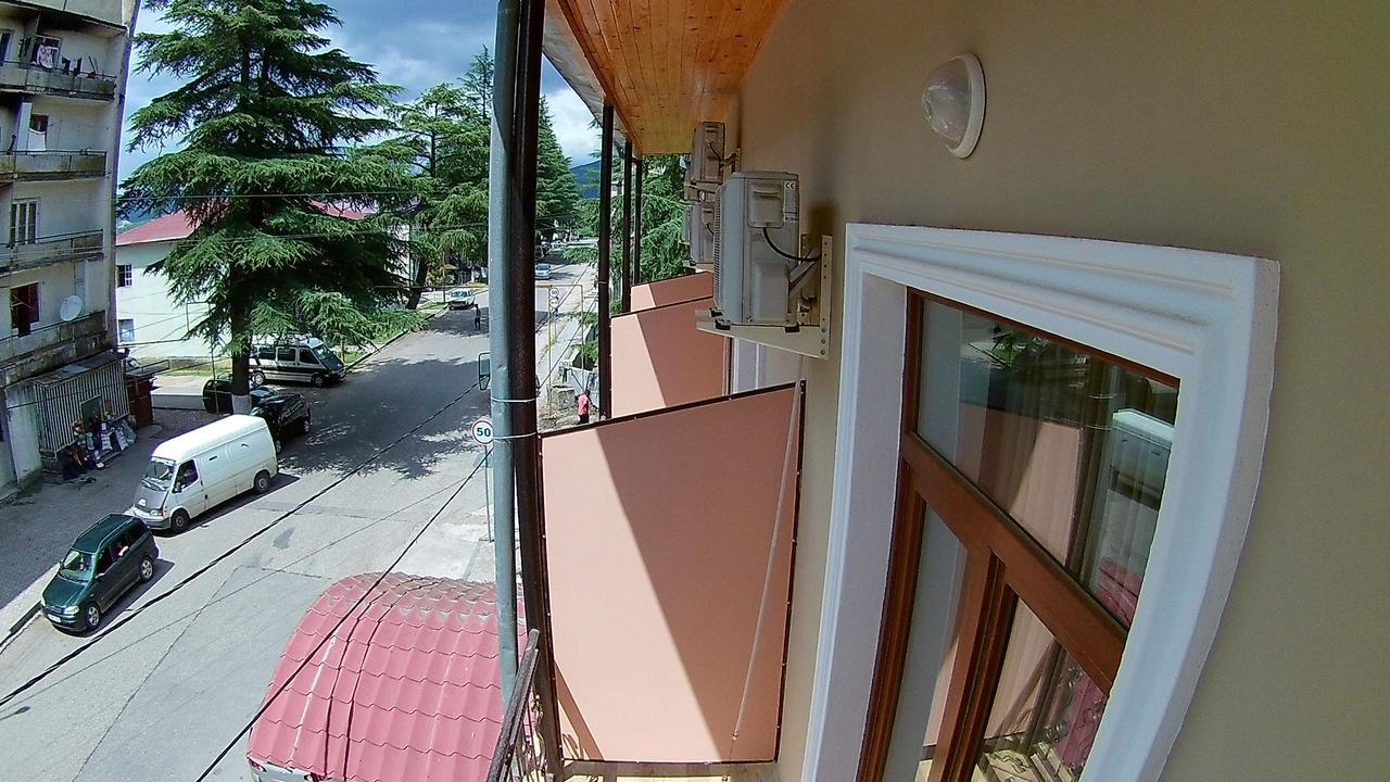 Canyon Hotel Khidi Екстериор снимка