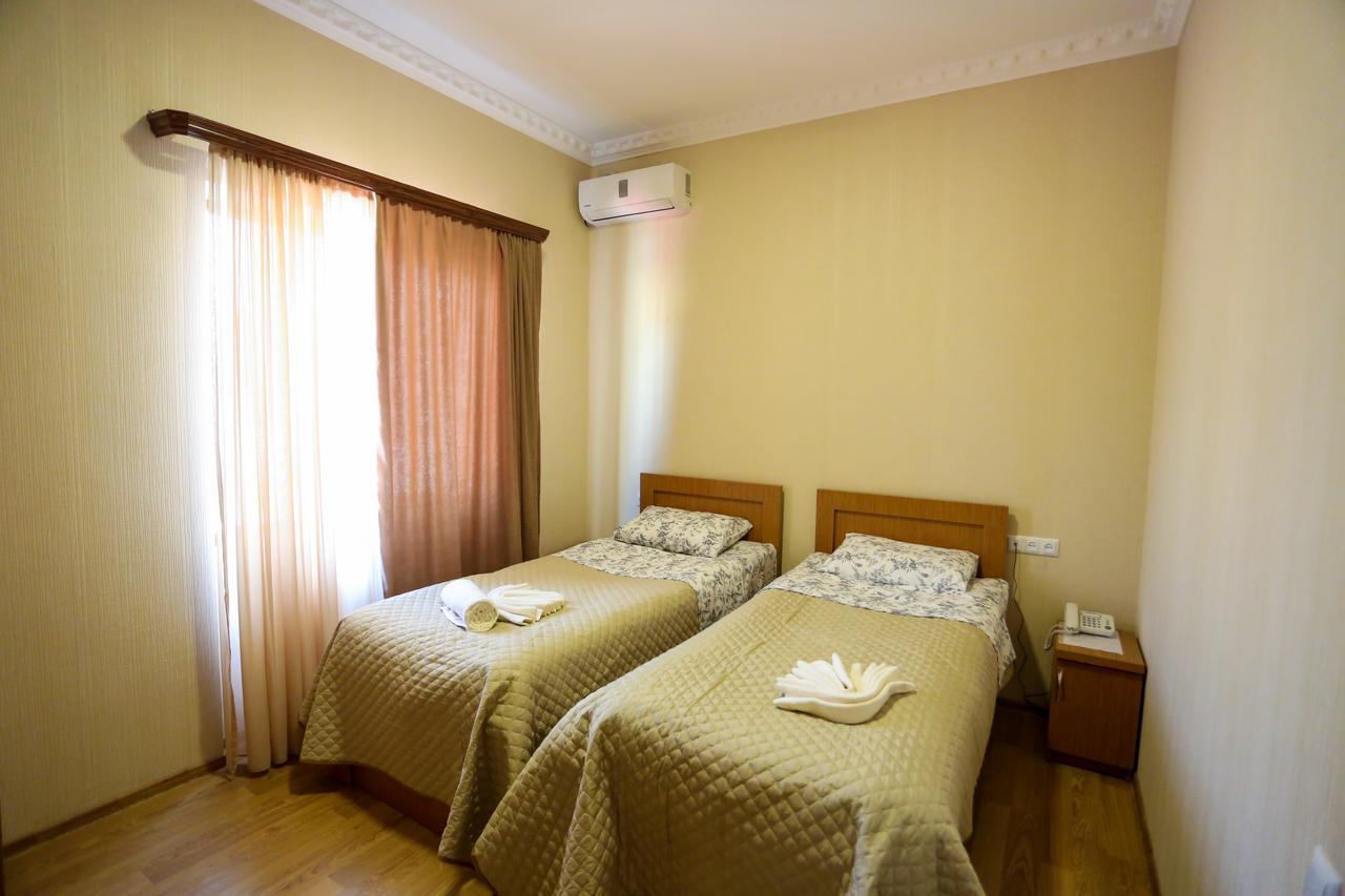 Canyon Hotel Khidi Екстериор снимка