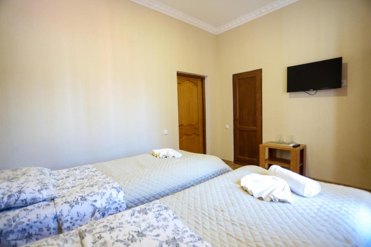 Canyon Hotel Khidi Екстериор снимка