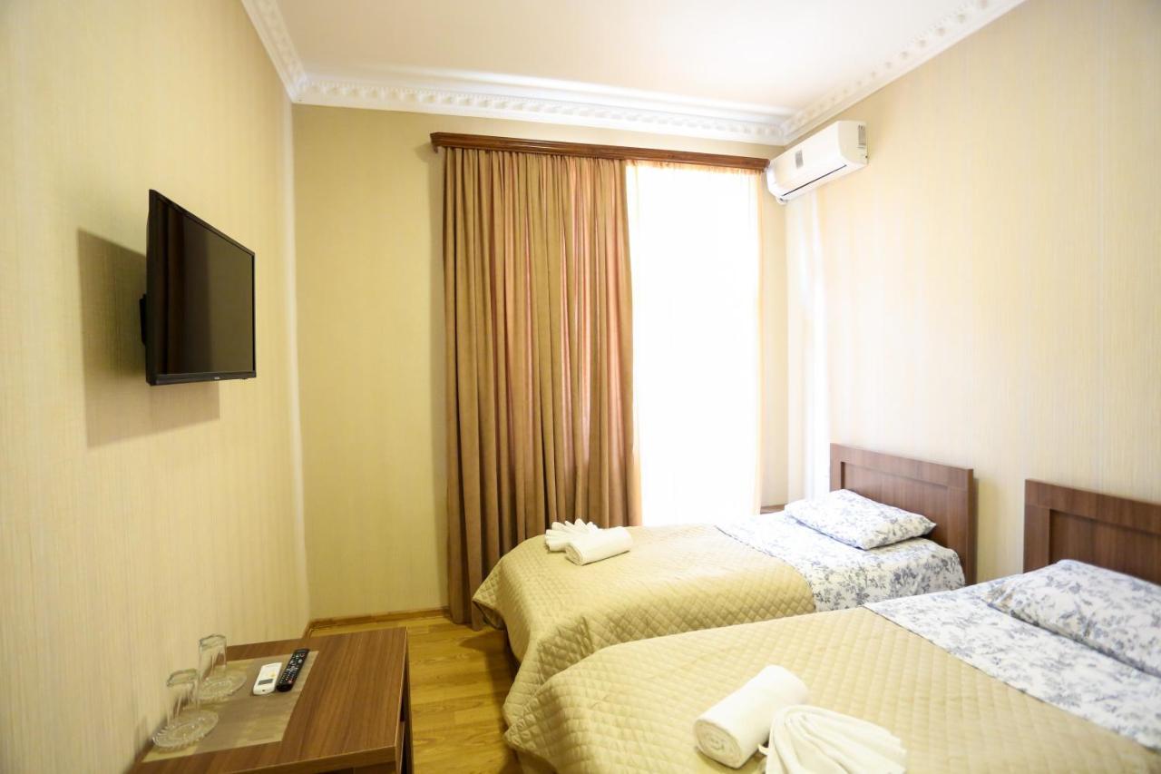 Canyon Hotel Khidi Екстериор снимка